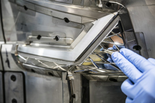 Polishing the mold into a mirror shine